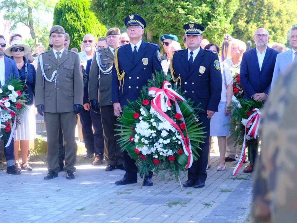 Obchody Święta Wojska Polskiego oraz 103. rocznicy Bitwy Warszawskiej w Ostrowcu Świętokrzyskim