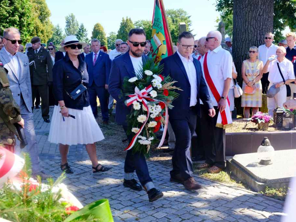 Obchody Święta Wojska Polskiego oraz 103. rocznicy Bitwy Warszawskiej w Ostrowcu Świętokrzyskim