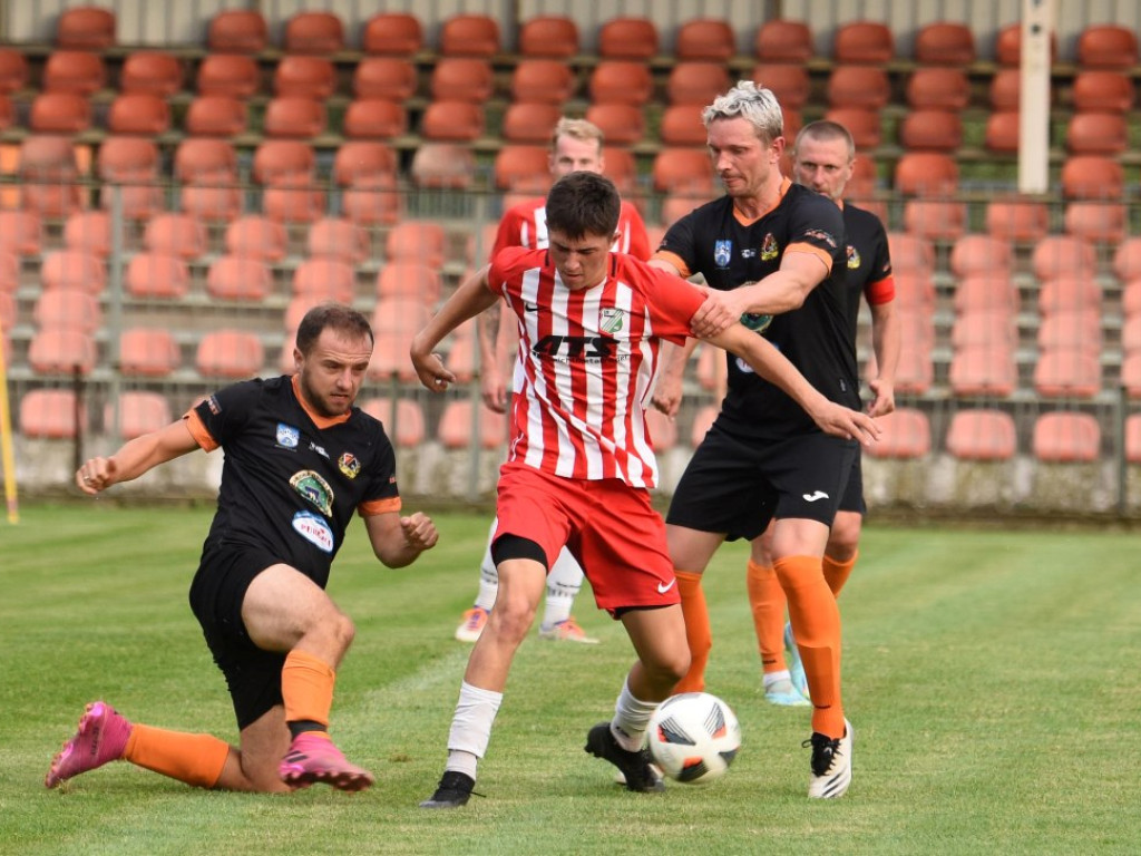 Oldboje KSZO wygrali 3:2 i awansowali do II rundy Okręgowego Pucharu Polski