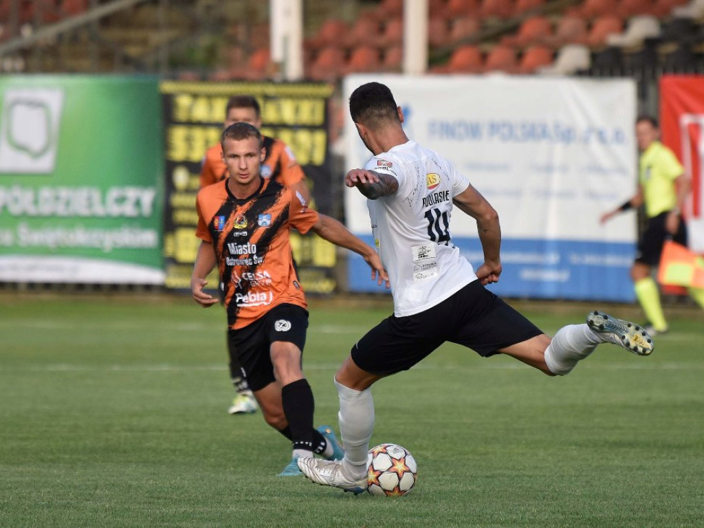 III liga piłkarska. Grupa IV. *KSZO 1929 Ostrowiec Świętokrzyski - Podlasie Biała Podlaska 2:1