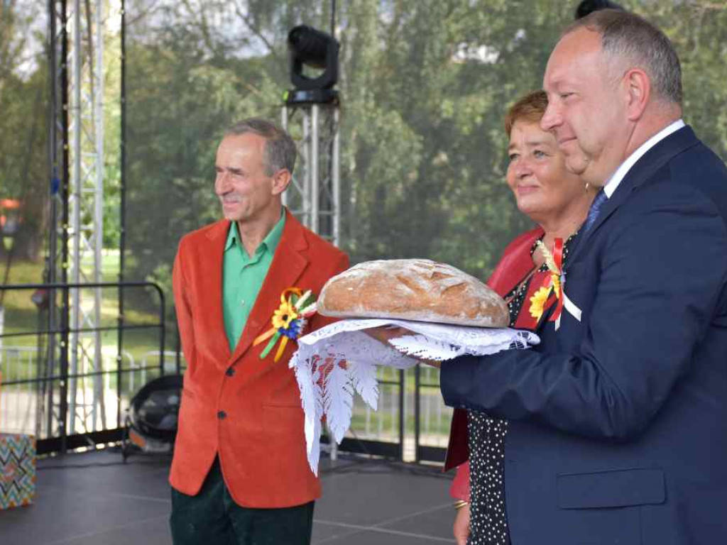 POWIATOWE ŚWIĘTO PLONÓW