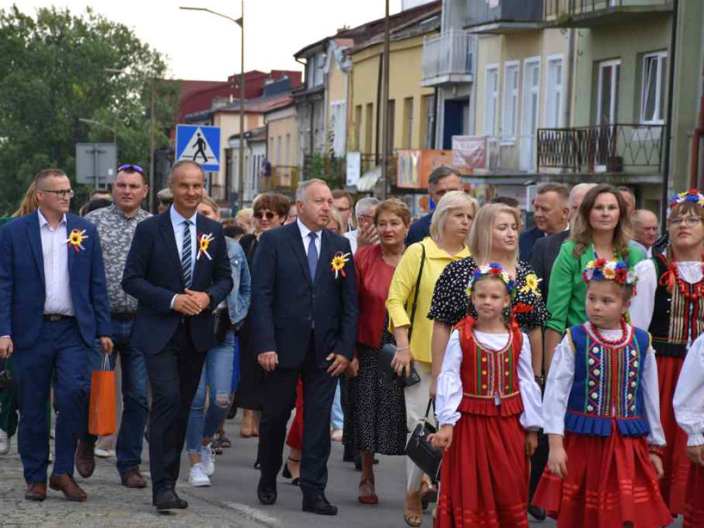POWIATOWE ŚWIĘTO PLONÓW