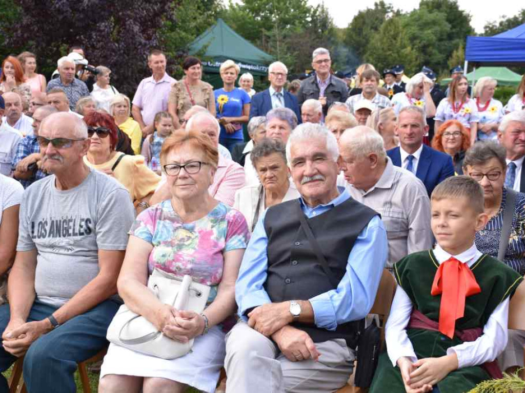 POWIATOWE ŚWIĘTO PLONÓW