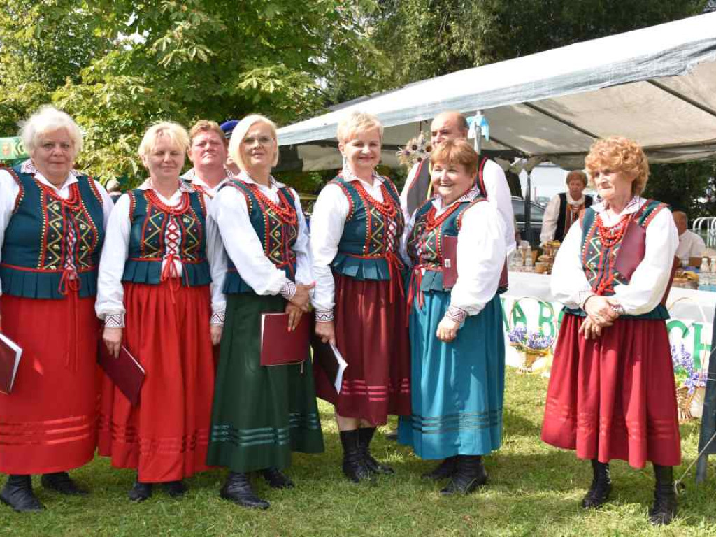 POWIATOWE ŚWIĘTO PLONÓW