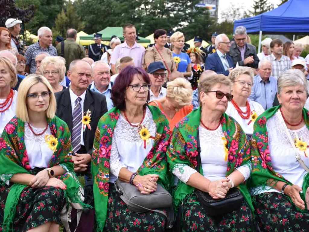 POWIATOWE ŚWIĘTO PLONÓW