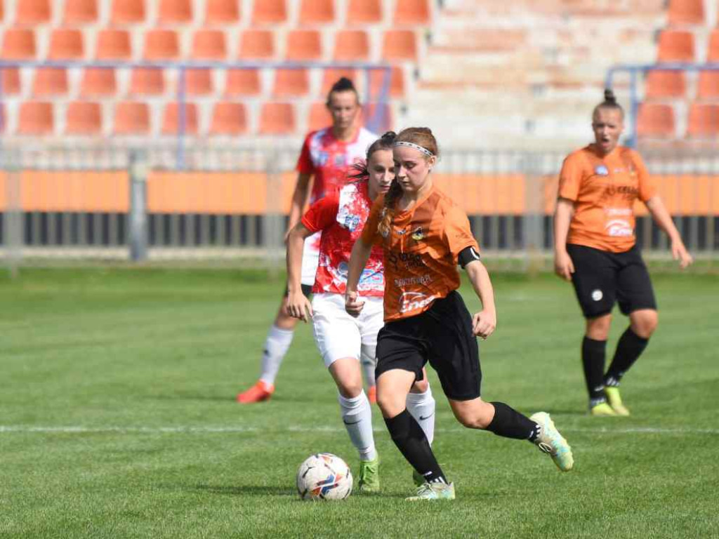 Piłkarki KSZO nadal bez punktu (fotogaleria)