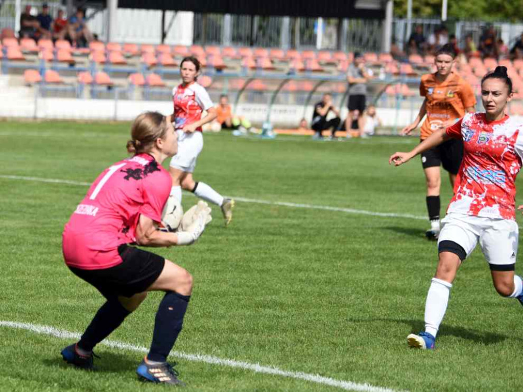 Piłkarki KSZO nadal bez punktu (fotogaleria)