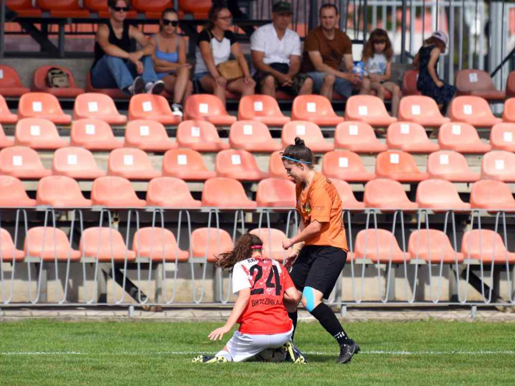 Piłkarki KSZO nadal bez punktu (fotogaleria)