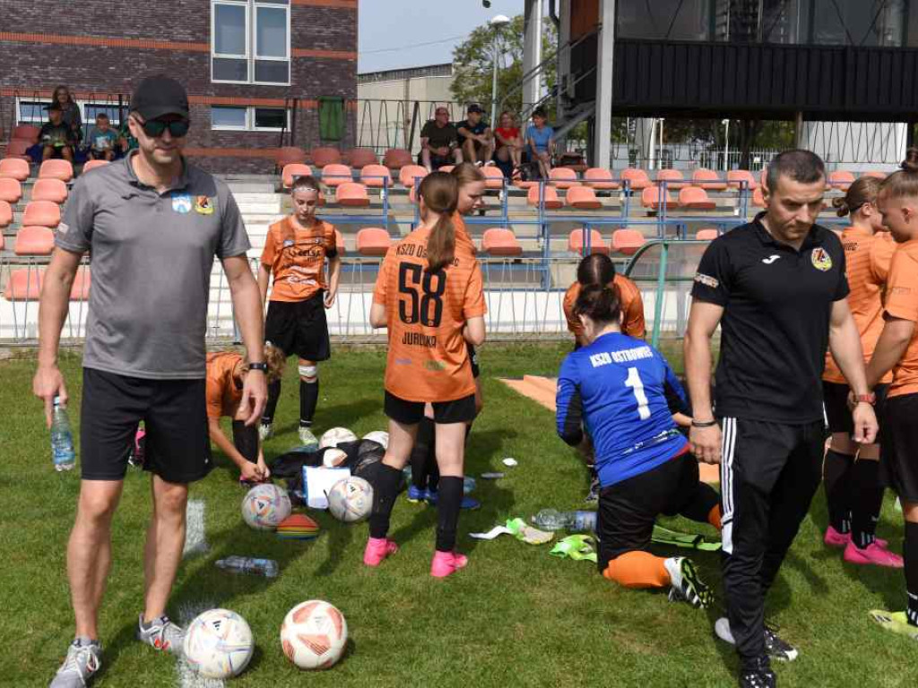 Piłkarki KSZO nadal bez punktu (fotogaleria)