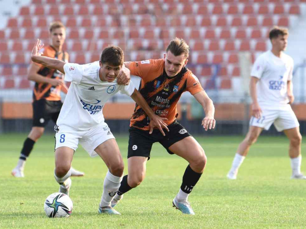 Trwa dobra passa KSZO. Unia odprawiona (fotogaleria)