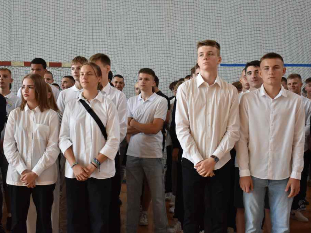 Uczniowie powitali  nowy rok szkolny