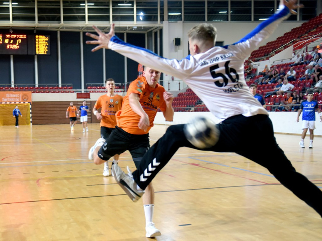 I liga piłki ręcznej mężczyzn. Grupa D. *KSZO Ostrowiec Świętokrzyski - SMS ZPRP II Kielce 34:27