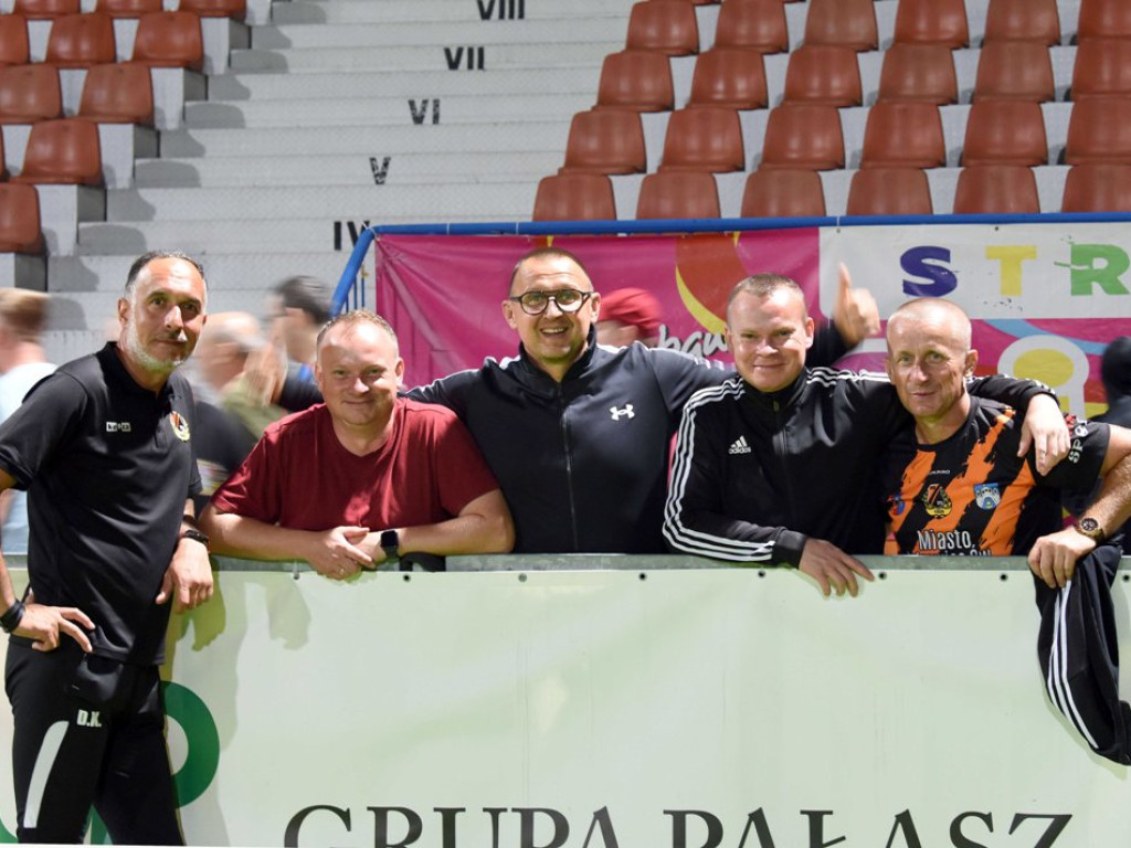 III liga piłkarska. Grupa IV. *KSZO 1929 Ostrowiec  Świętokrzyski - Wieczysta Kraków 0:1