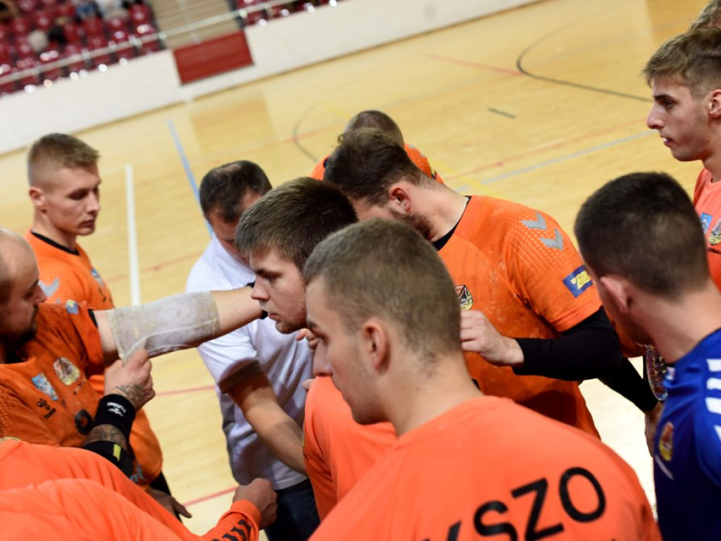 I liga piłki ręcznej mężczyzn. Grupa D. *KSZO Ostrowiec Świętokrzyski - Orlen Upstream SRS Przemyśl 28:30