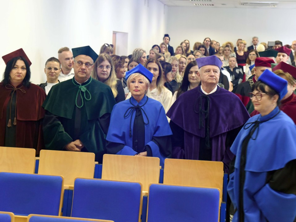 Inauguracja Roku Akademickiego 2023/2024 w ostrowieckiej Akademii Nauk Stosowanych im. J.Gołuchowskiego