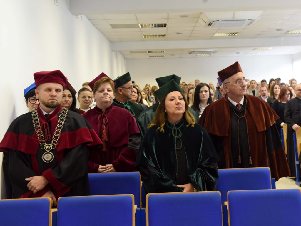 Inauguracja Roku Akademickiego 2023/2024 w ostrowieckiej Akademii Nauk Stosowanych im. J.Gołuchowskiego