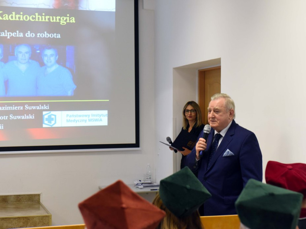 Inauguracja Roku Akademickiego 2023/2024 w ostrowieckiej Akademii Nauk Stosowanych im. J.Gołuchowskiego