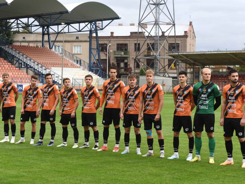 III liga piłkarska. Grupa IV. *KSZO 1929 Ostrowiec Świętokrzyski - Świdniczanka Świdnik 4:0