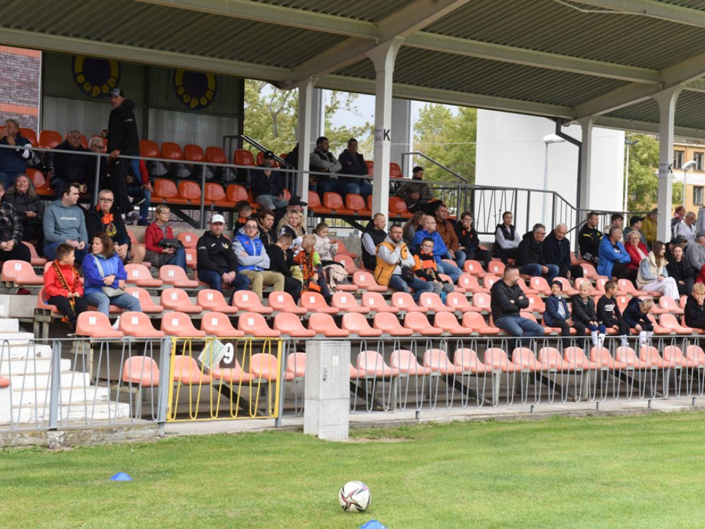 III liga piłkarska. Grupa IV. *KSZO 1929 Ostrowiec Świętokrzyski - Świdniczanka Świdnik 4:0