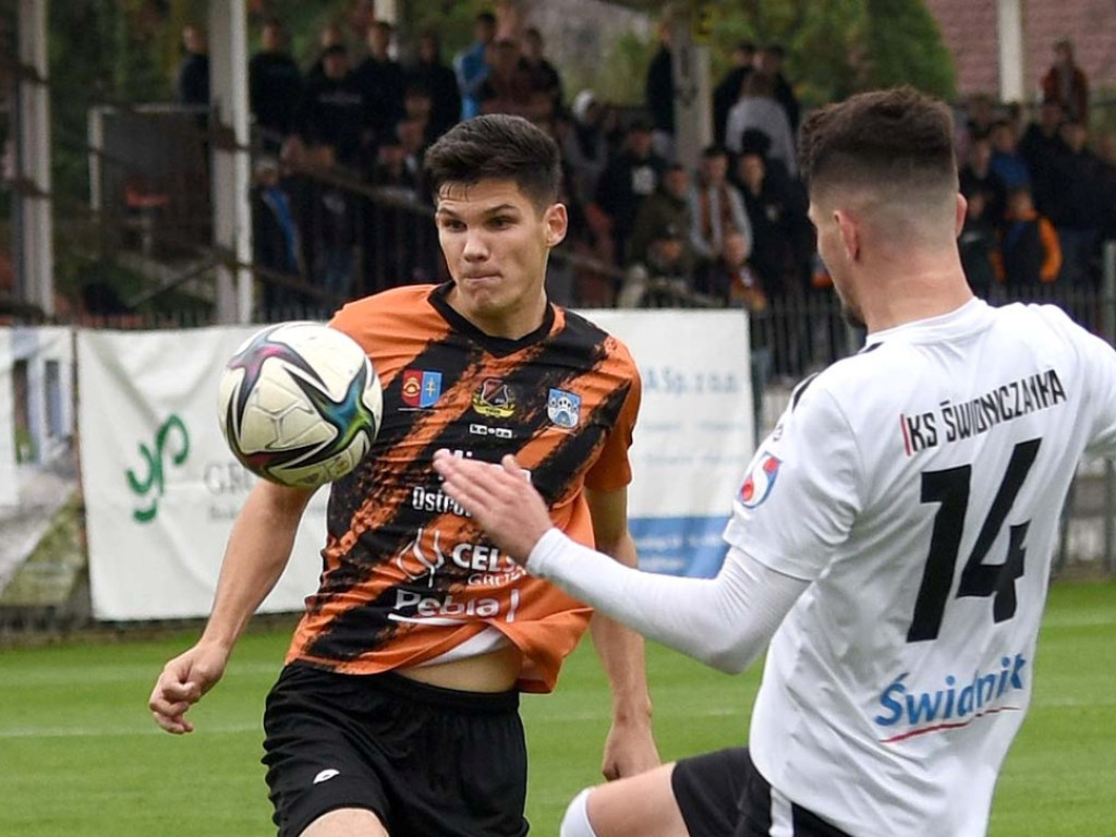 III liga piłkarska. Grupa IV. *KSZO 1929 Ostrowiec Świętokrzyski - Świdniczanka Świdnik 4:0