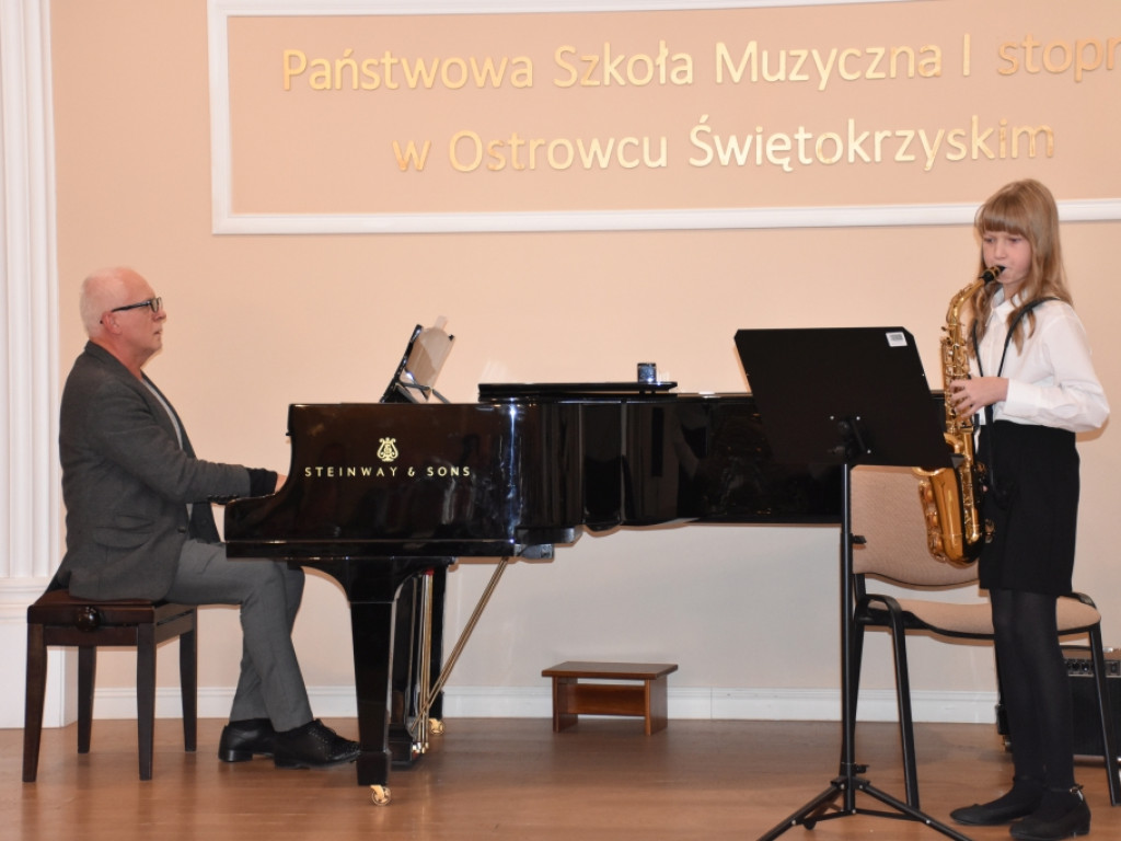 Jesienne inspiracje z Waldemarem Malickim w Państwowej Szkole Muzycznej