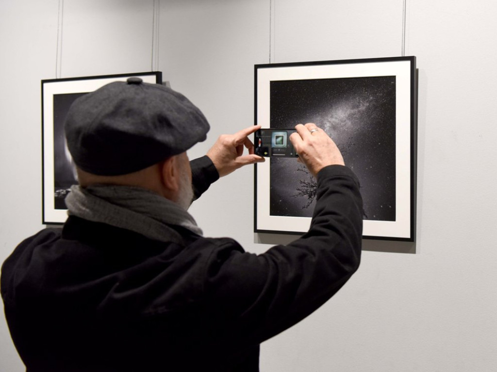 Galeria Fotografii MCK. Wernisaż wystawy Tomasza Grzyba 