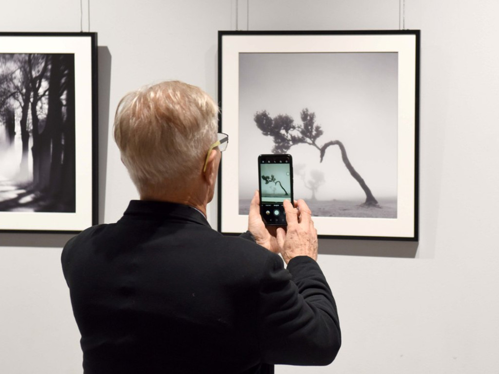 Galeria Fotografii MCK. Wernisaż wystawy Tomasza Grzyba 