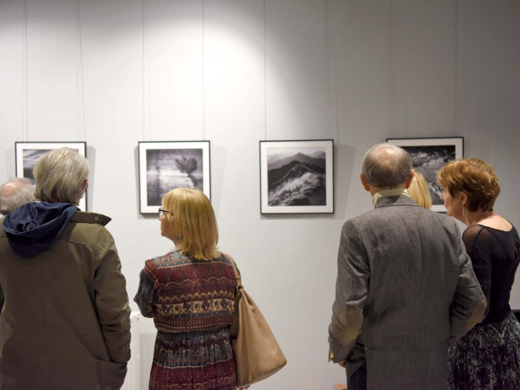 Galeria Fotografii MCK. Wernisaż wystawy Tomasza Grzyba 