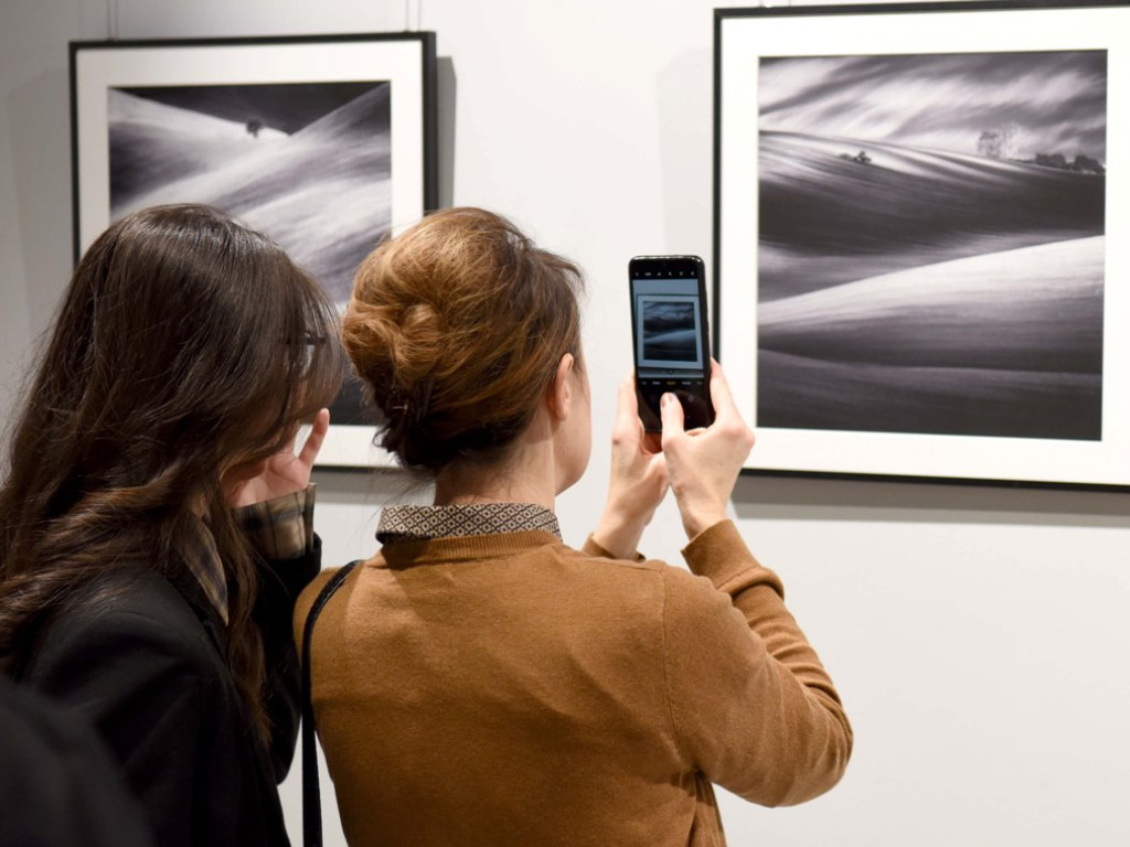 Galeria Fotografii MCK. Wernisaż wystawy Tomasza Grzyba 