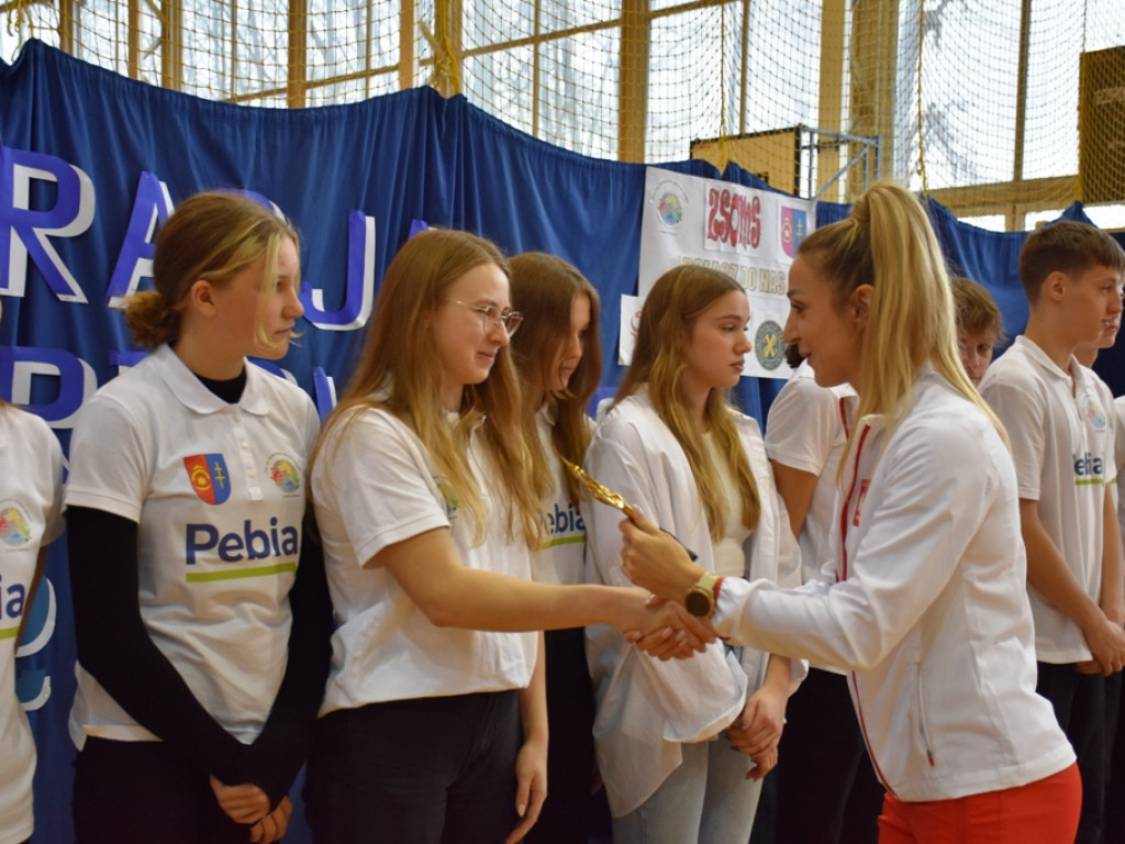 Inauguracja Roku Sportowego w Zespole Szkół Ogólnokształcących Mistrzostwa Sportowego. Z uczniami spotkała się wspaniała lekkoatletka Angelika Cichocka