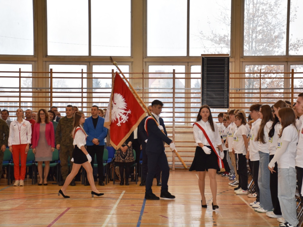 Inauguracja Roku Sportowego w Zespole Szkół Ogólnokształcących Mistrzostwa Sportowego. Z uczniami spotkała się wspaniała lekkoatletka Angelika Cichocka