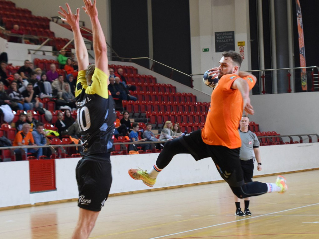 I liga piłki ręcznej mężczyzn. Grupa D. *KSZO Ostrowiec Świętokrzyski - KSSPR Końskie 29:31