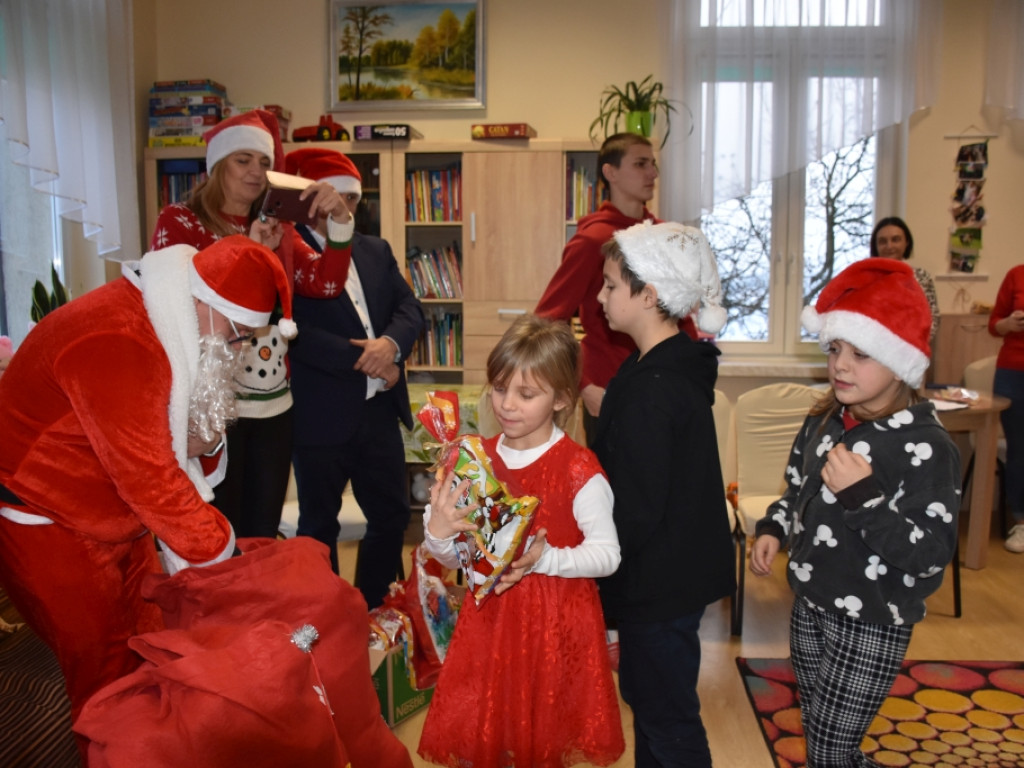 Św. Mikołaj u dzieci w Małachowie i Denkowie