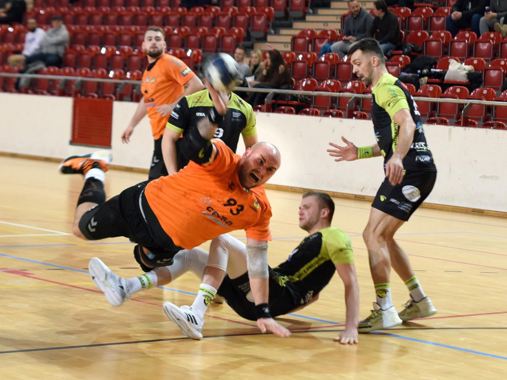 I liga piłki ręcznej mężczyzn. Grupa D. *KSZO Ostrowiec Świętokrzyski - Viret CMC Zawiercie 39:41