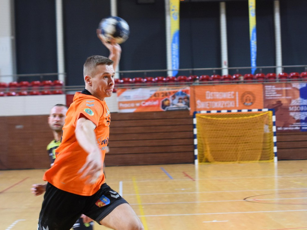 I liga piłki ręcznej mężczyzn. Grupa D. *KSZO Ostrowiec Świętokrzyski - Viret CMC Zawiercie 39:41