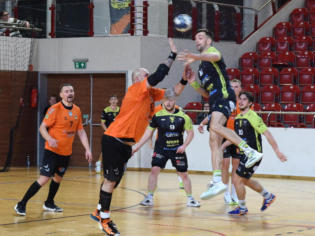 I liga piłki ręcznej mężczyzn. Grupa D. *KSZO Ostrowiec Świętokrzyski - Viret CMC Zawiercie 39:41