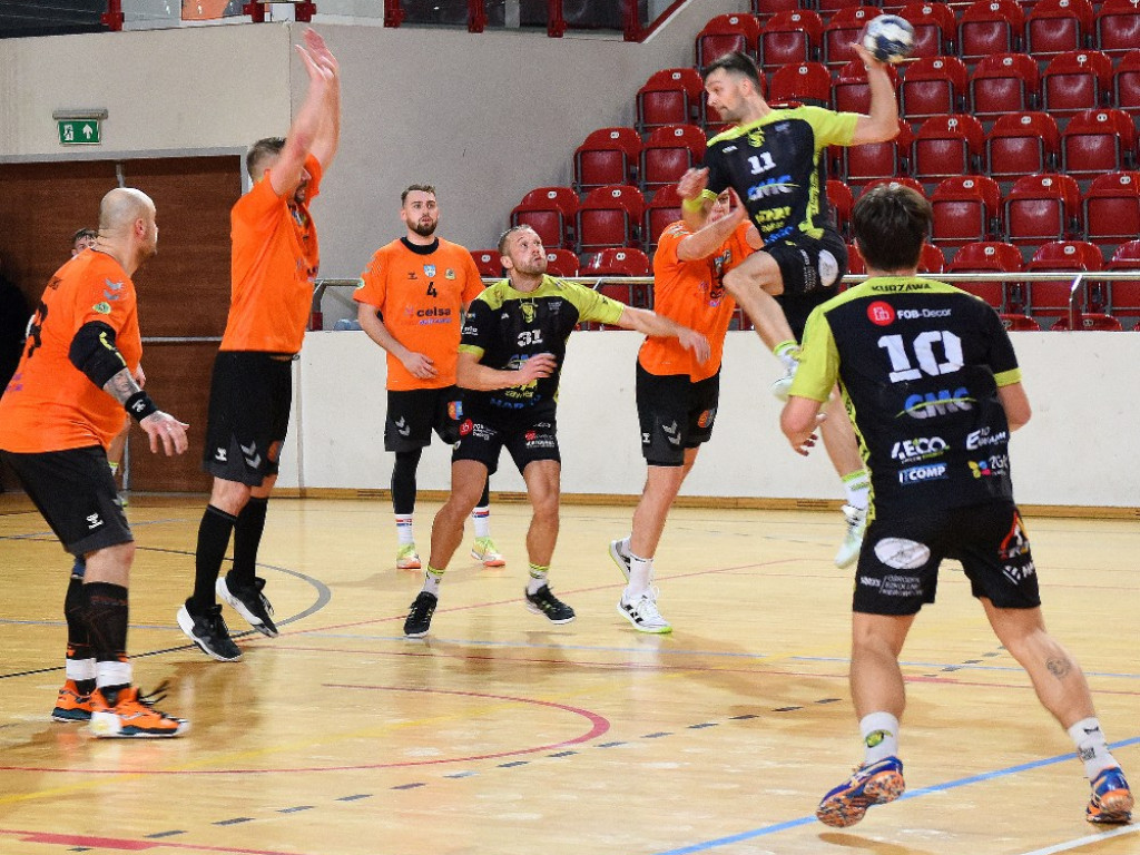 I liga piłki ręcznej mężczyzn. Grupa D. *KSZO Ostrowiec Świętokrzyski - Viret CMC Zawiercie 39:41