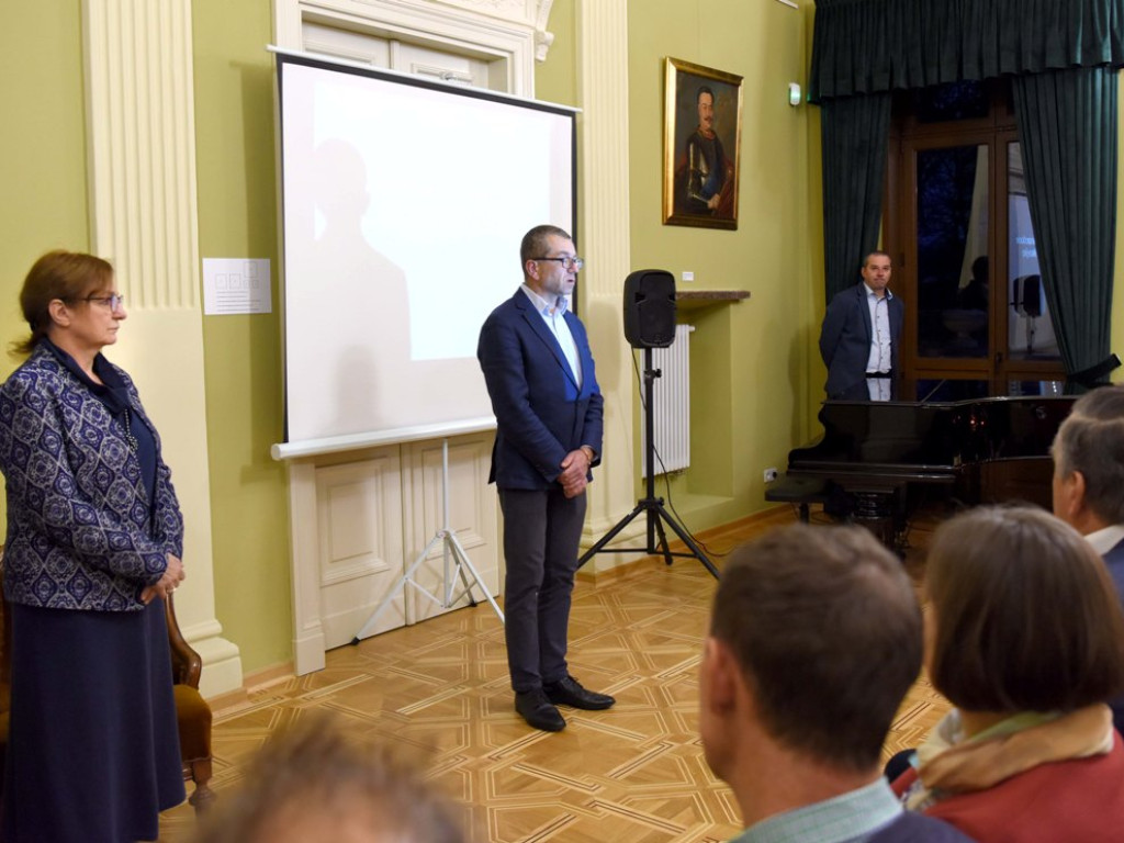 Pałac Wielopolskich. Otwarcie wystawy 