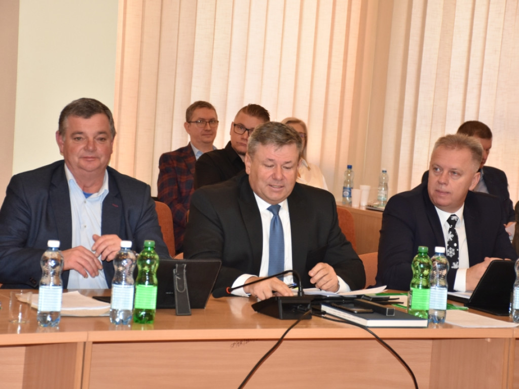 Dobry i proinwestycyjny budżet powiatu na 2024 rok