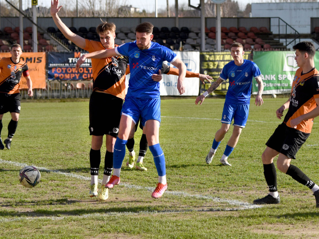 III liga piłkarska. Grupa IV. *KSZO 1929 Ostrowiec Świętokrzyski - Sokół Sieniawa 3:0