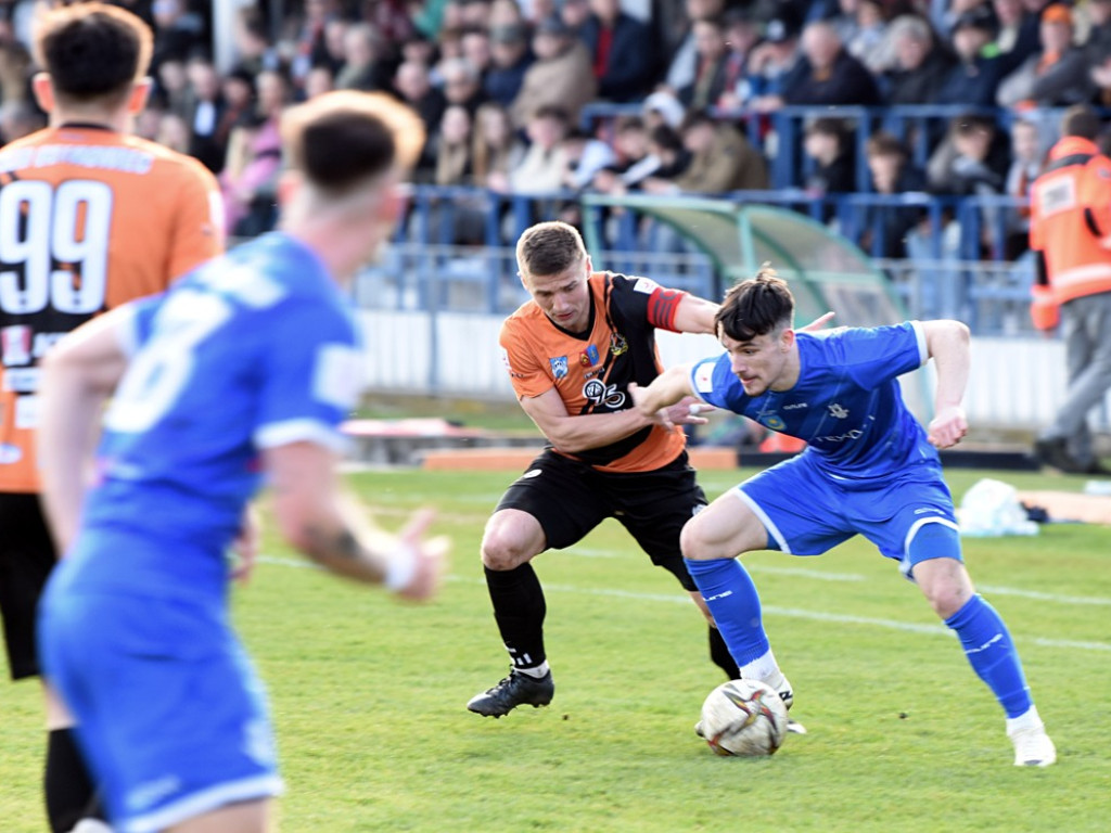 III liga piłkarska. Grupa IV. *KSZO 1929 Ostrowiec Świętokrzyski - Sokół Sieniawa 3:0