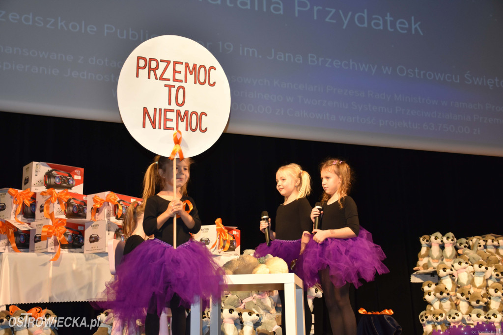 „Przemoc to Niemoc” - laureaci z nagrodami!