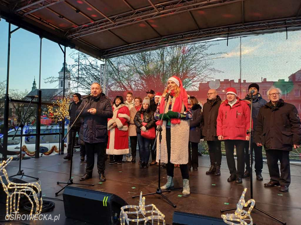 Boże Narodzenie zaczyna się w naszych sercach…