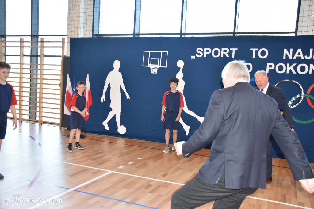 Otwarcie hali sportowej i świetlicy w Boleszynie
