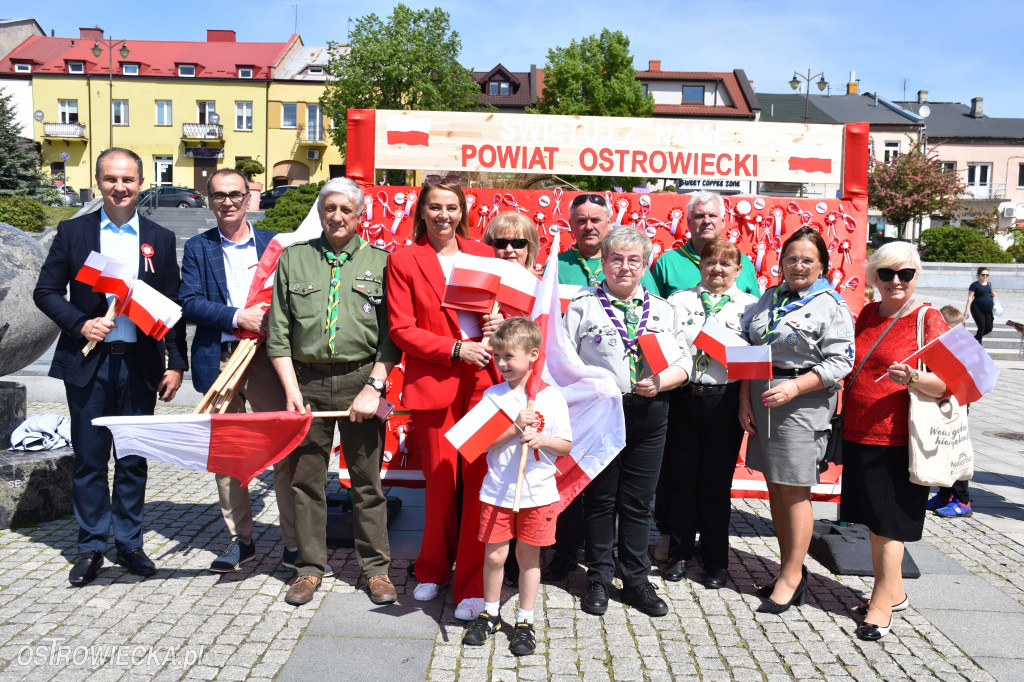 Święto Flagi na ostrowieckim rynku