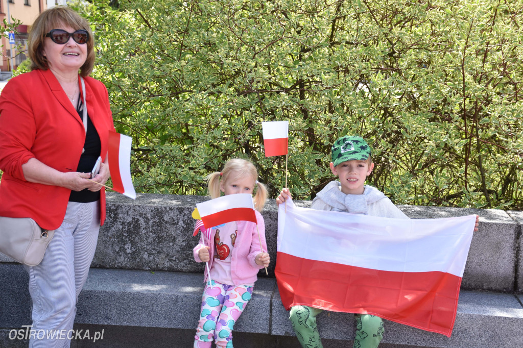 Święto Flagi na ostrowieckim rynku