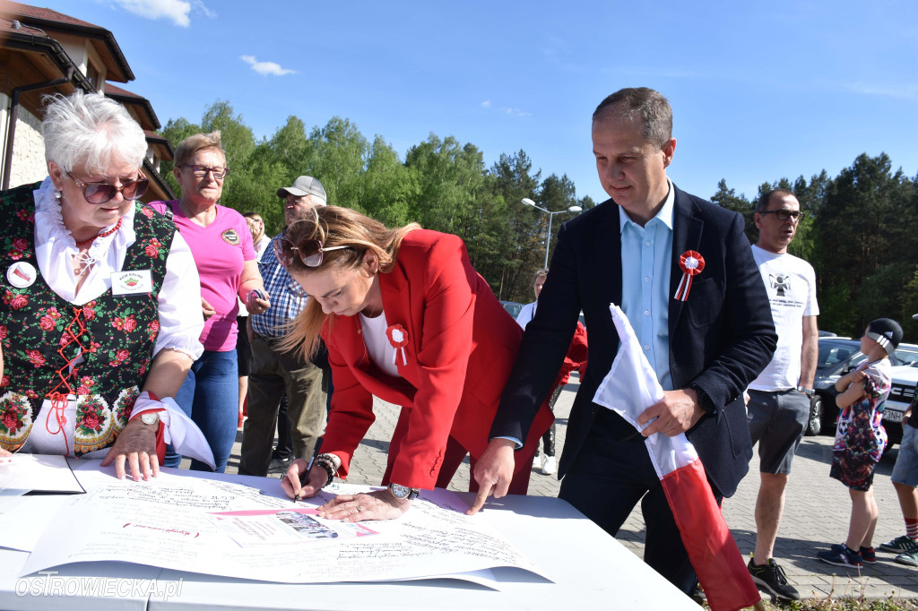 „Pod Biało – Czerwoną” na Krzemionkach