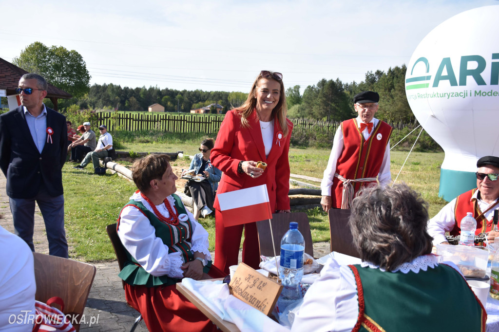 „Pod Biało – Czerwoną” na Krzemionkach