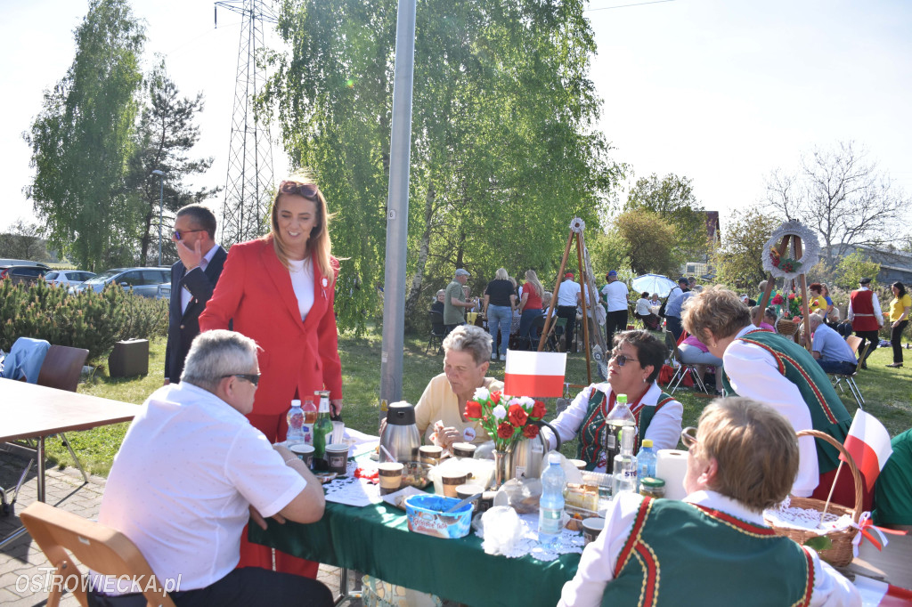 „Pod Biało – Czerwoną” na Krzemionkach