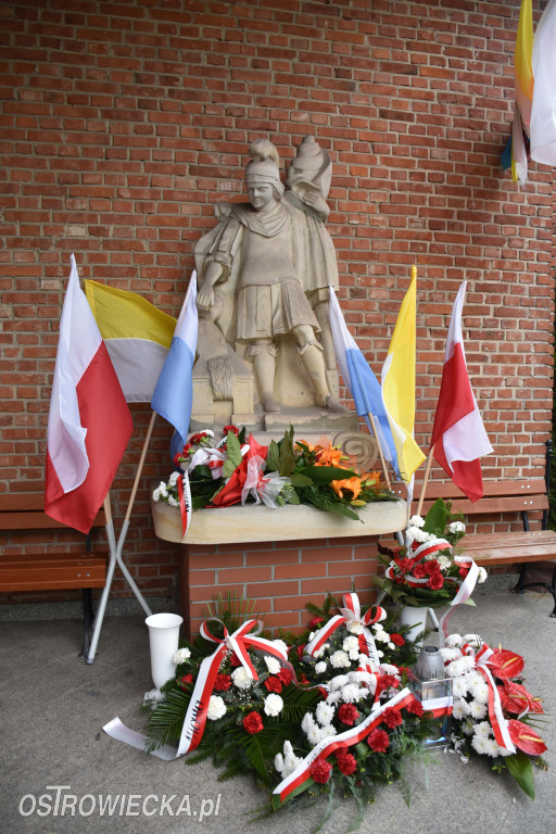 Msza św. za Hutników i  Strażaków